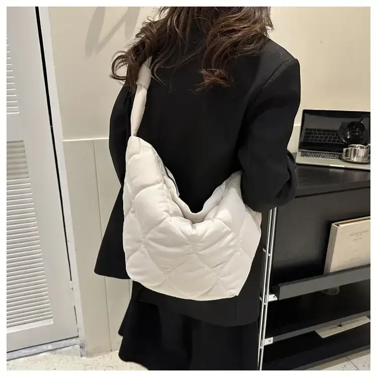 Vintage Pleated Shoulder Bag for Women Spring Summer Crossbody — feature 21