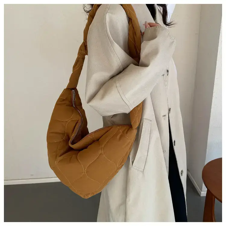 Vintage Pleated Shoulder Bag for Women Spring Summer Crossbody — feature 9
