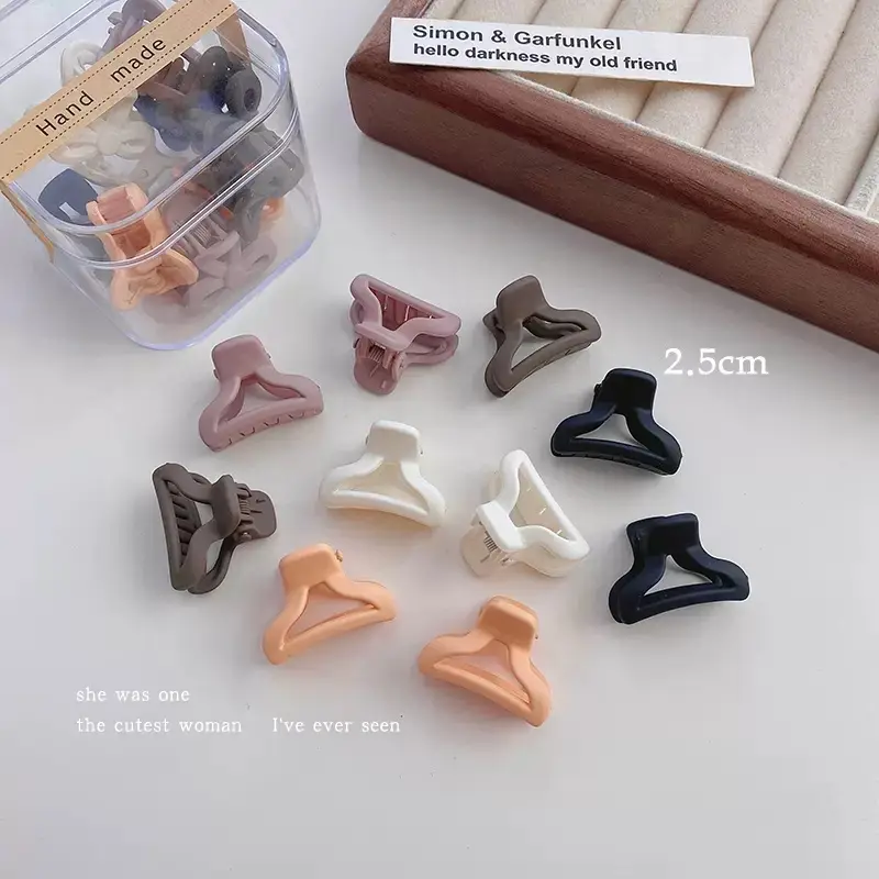 Princess Head Small Grabber Clip Forehead Bangs Clip Side Clip Sweet Headwear Hairpin for Women - Image 5