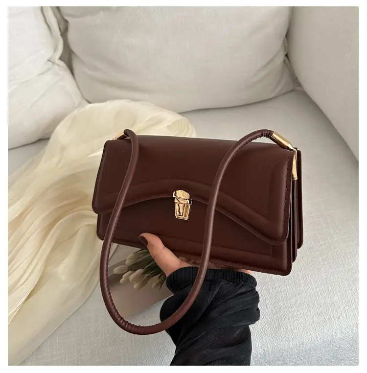 Elegant Green Lock Shoulder Bag for Women 2024 Spring — feature 27