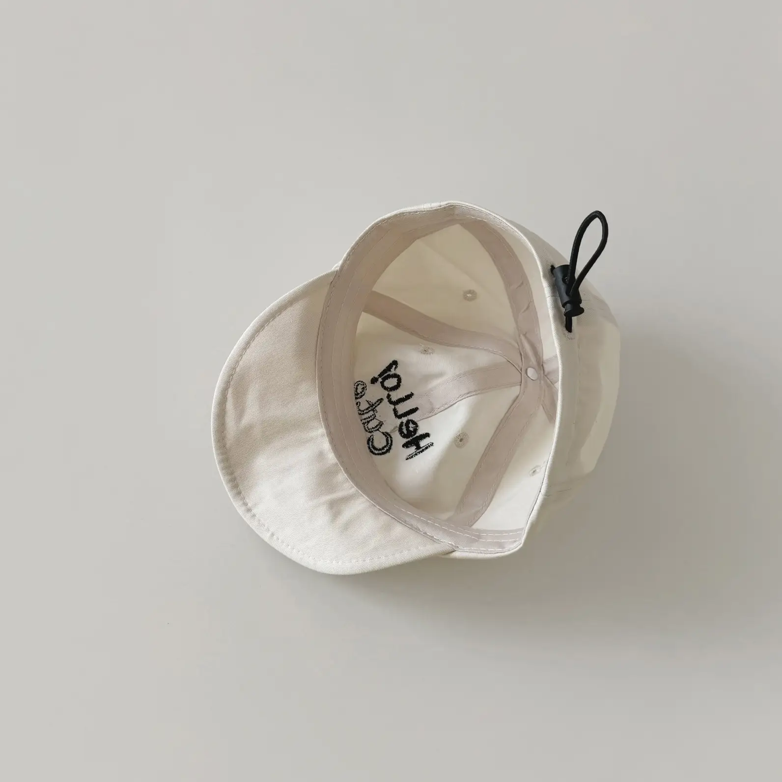 Brown Hello Cat Printed Baby Cap Spring Summer 2024 - Image 9