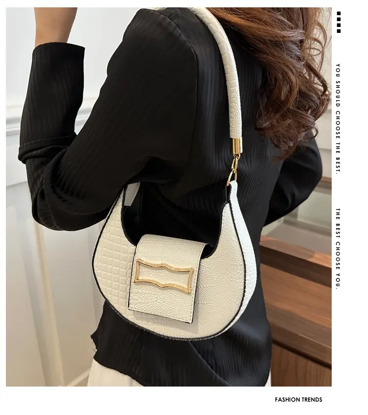 Women's Crocodile Pattern Shoulder Bag Cream 2024 — feature 2