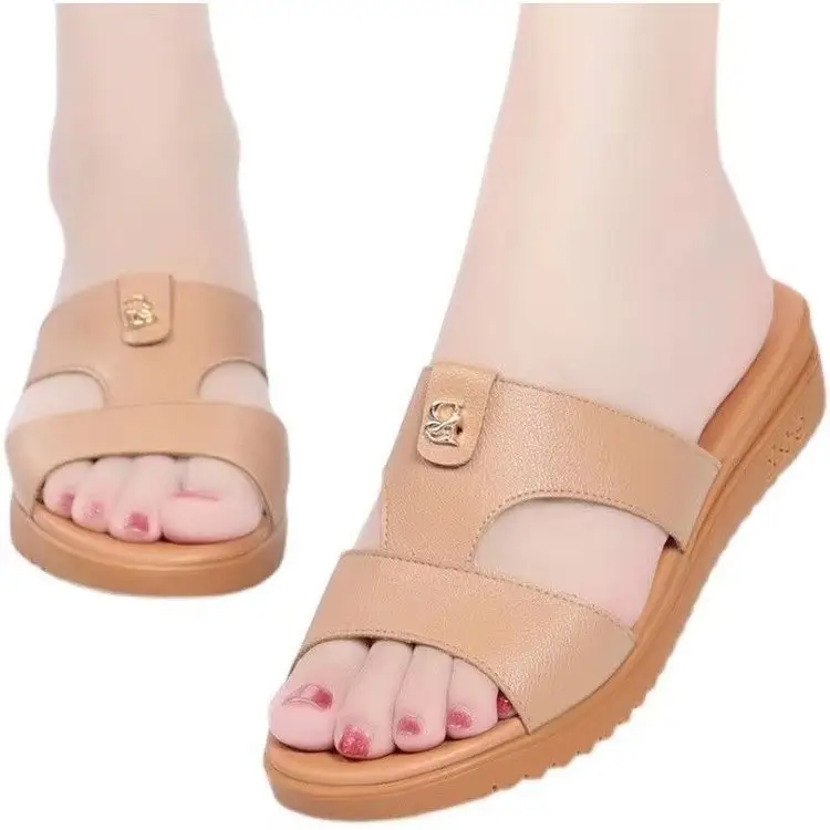 Sandals Soft Thick Sole 2024 New Comfortable Sandals and Slippers Mother Summer Wear All-match Fashion Wedge Women's Shoes - Image 7