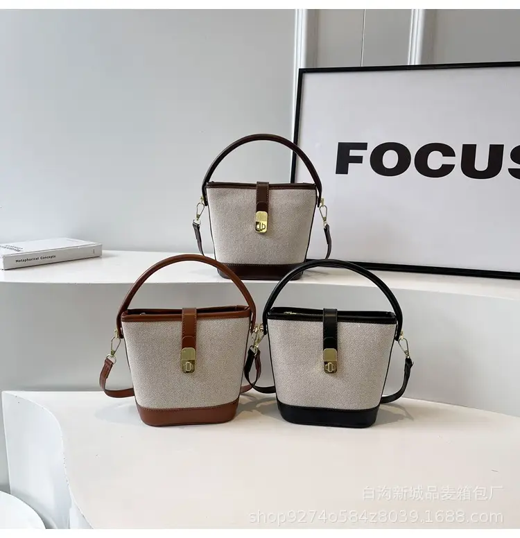 Women French Niche Shoulder Bag Brown Beige 2026 — feature 12