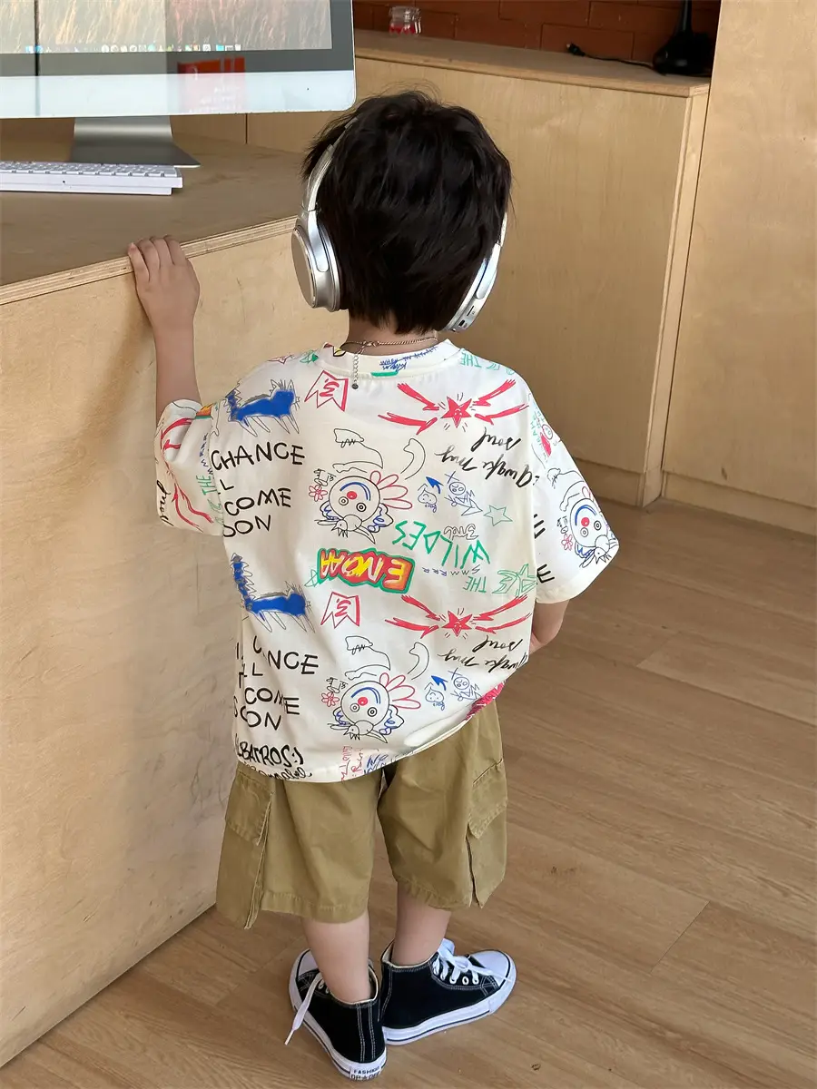 Boys Summer Graphic T-Shirt Gray Shorts Set - Image 5