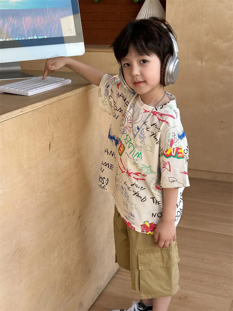 Boys Summer Graphic T-Shirt Gray Shorts Set — feature 31