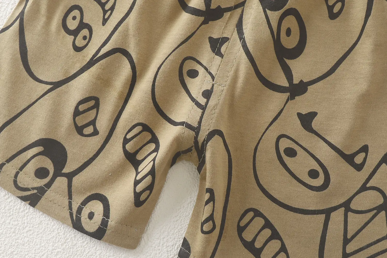 Happy Baby Bunny Print Cotton T-Shirt Shorts Set — feature 9