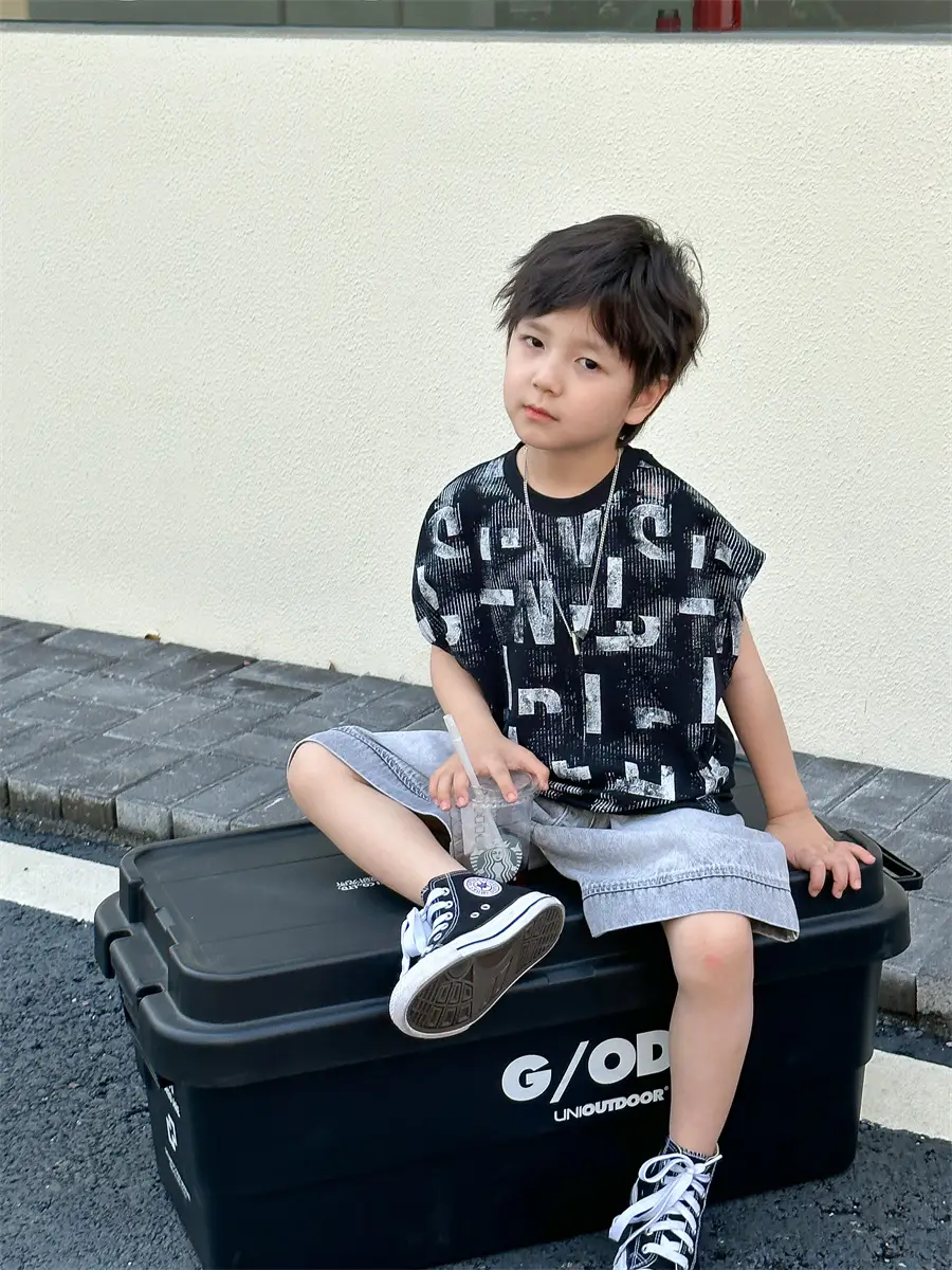 Boys Sleeveless Korean Style T-Shirt 2025 — feature 14