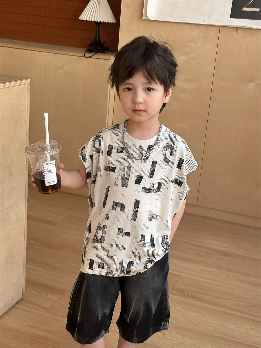 Boys Sleeveless Korean Style T-Shirt 2025 — feature 15