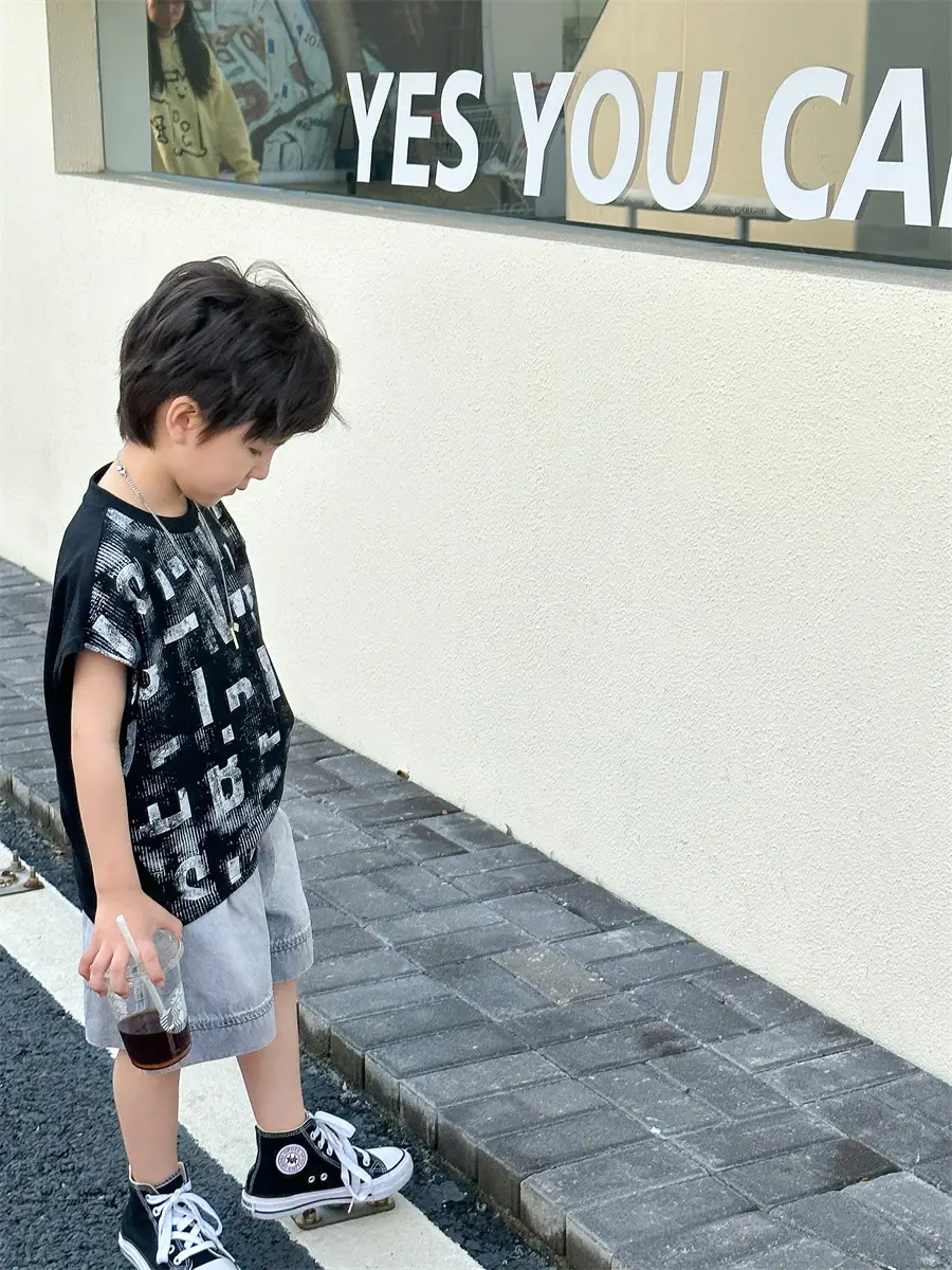 Boys Sleeveless Korean Style T-Shirt 2025 — feature 18