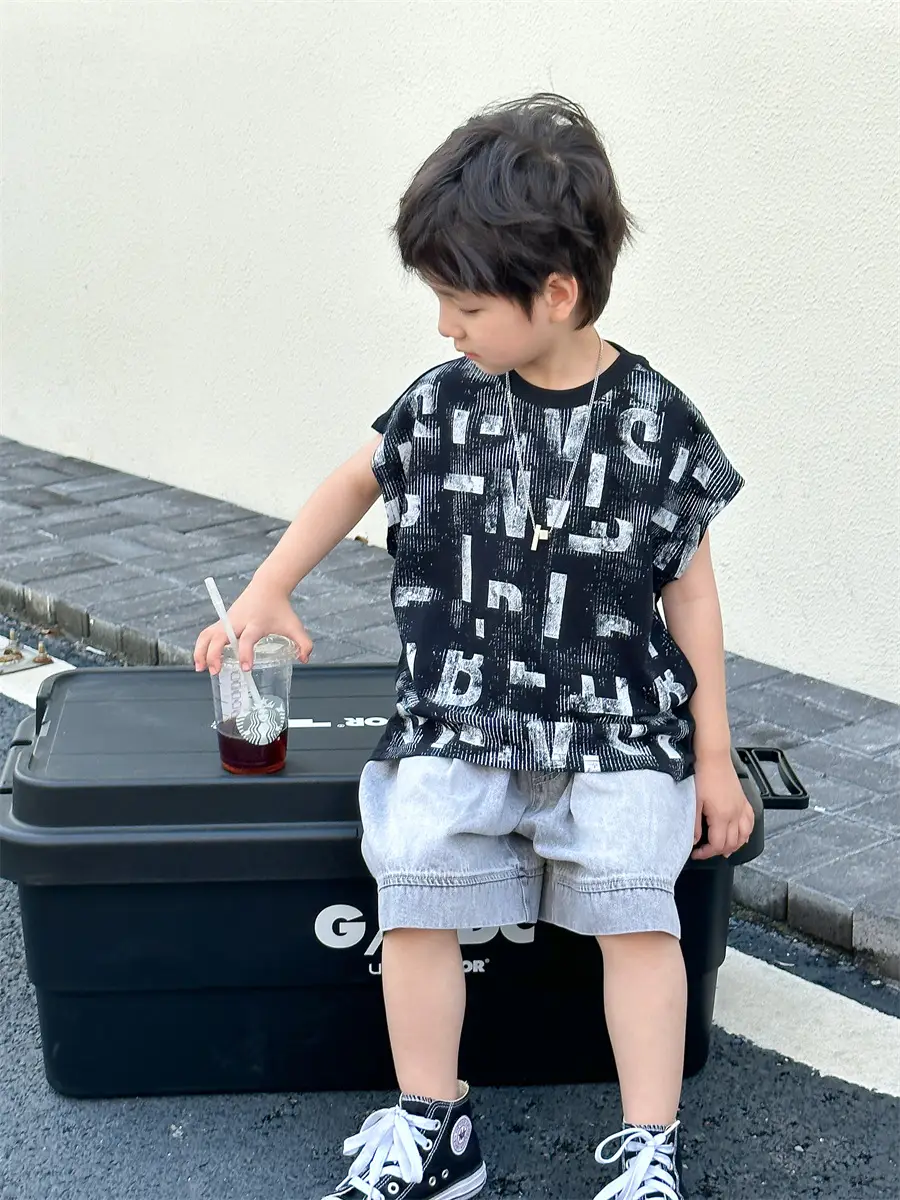 Boys Sleeveless Korean Style T-Shirt 2025 — feature 22