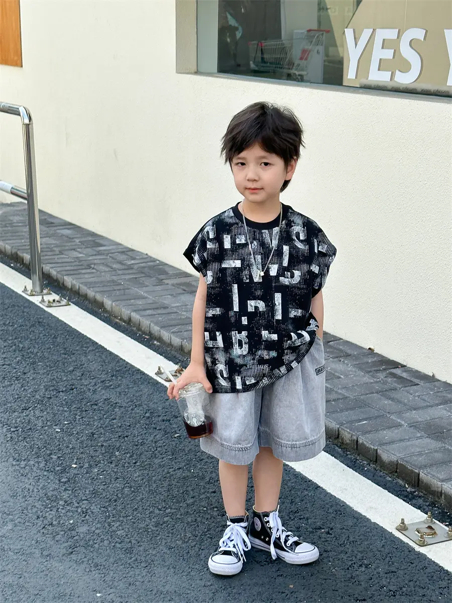 Boys Sleeveless Korean Style T-Shirt 2025 — feature 24
