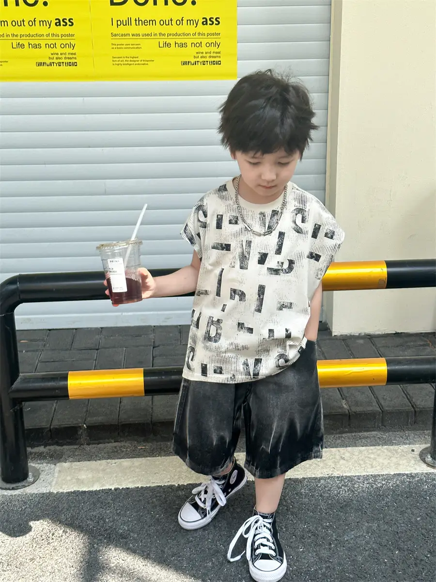 Boys Sleeveless Korean Style T-Shirt 2025 — feature 25