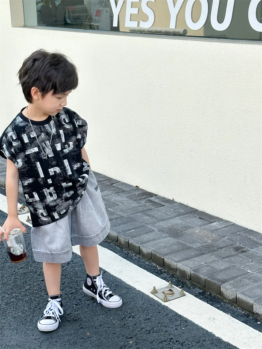 Boys Sleeveless Korean Style T-Shirt 2025 — feature 26