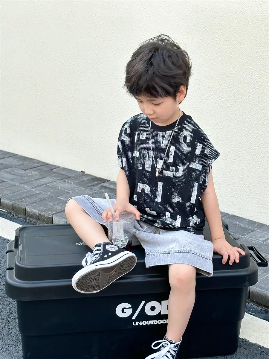Boys Sleeveless Korean Style T-Shirt 2025 — feature 38