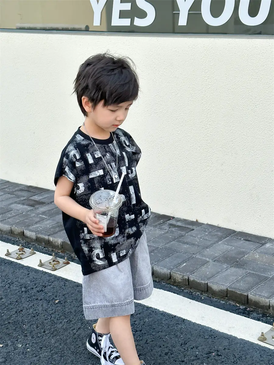 Boys Sleeveless Korean Style T-Shirt 2025 — feature 5