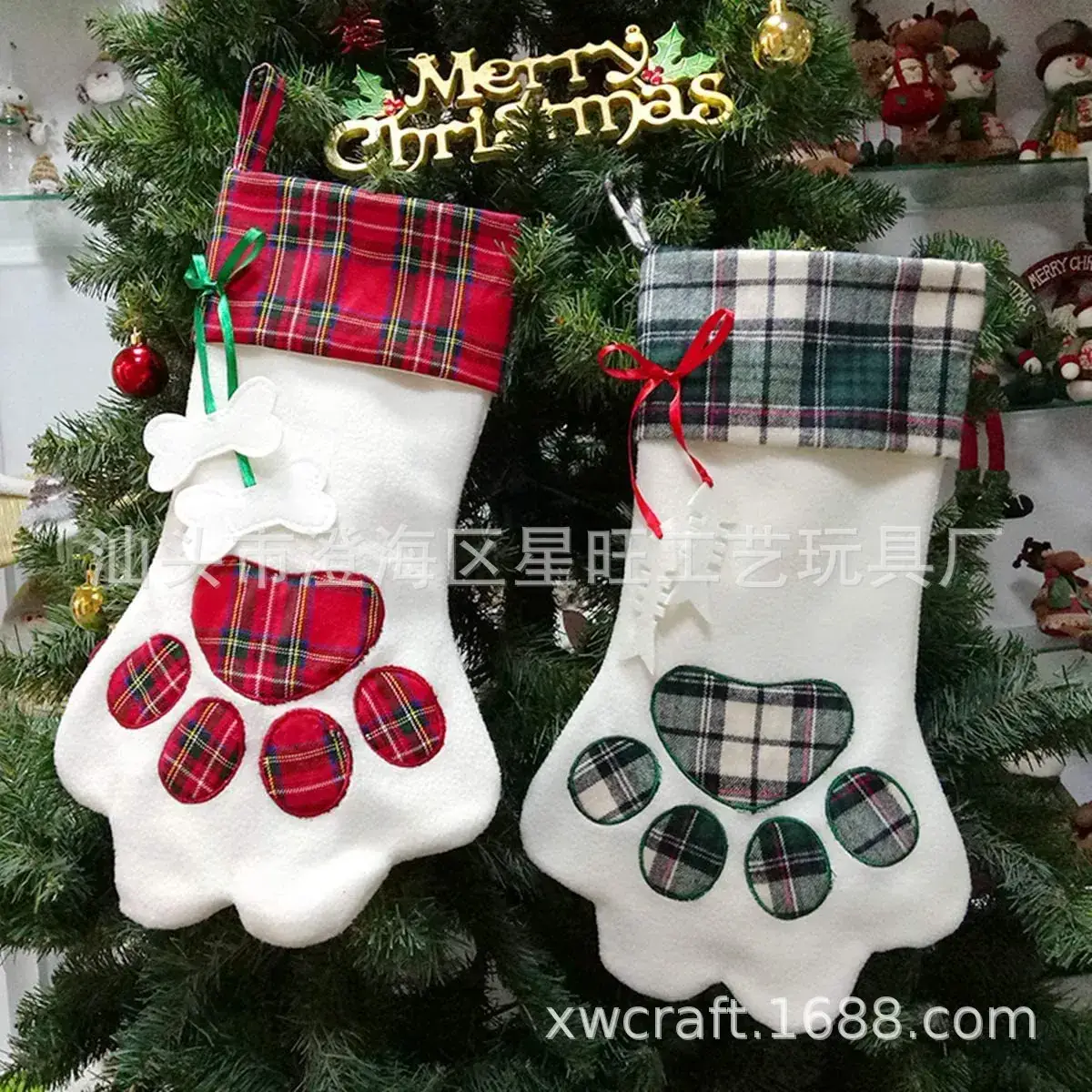 Christmas Dog Paw Socks Pair Red Plaid - Image 7