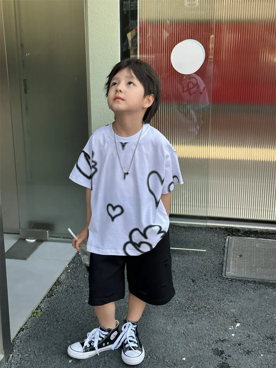 Boys White Heart Print Short Sleeve T-Shirt 2025