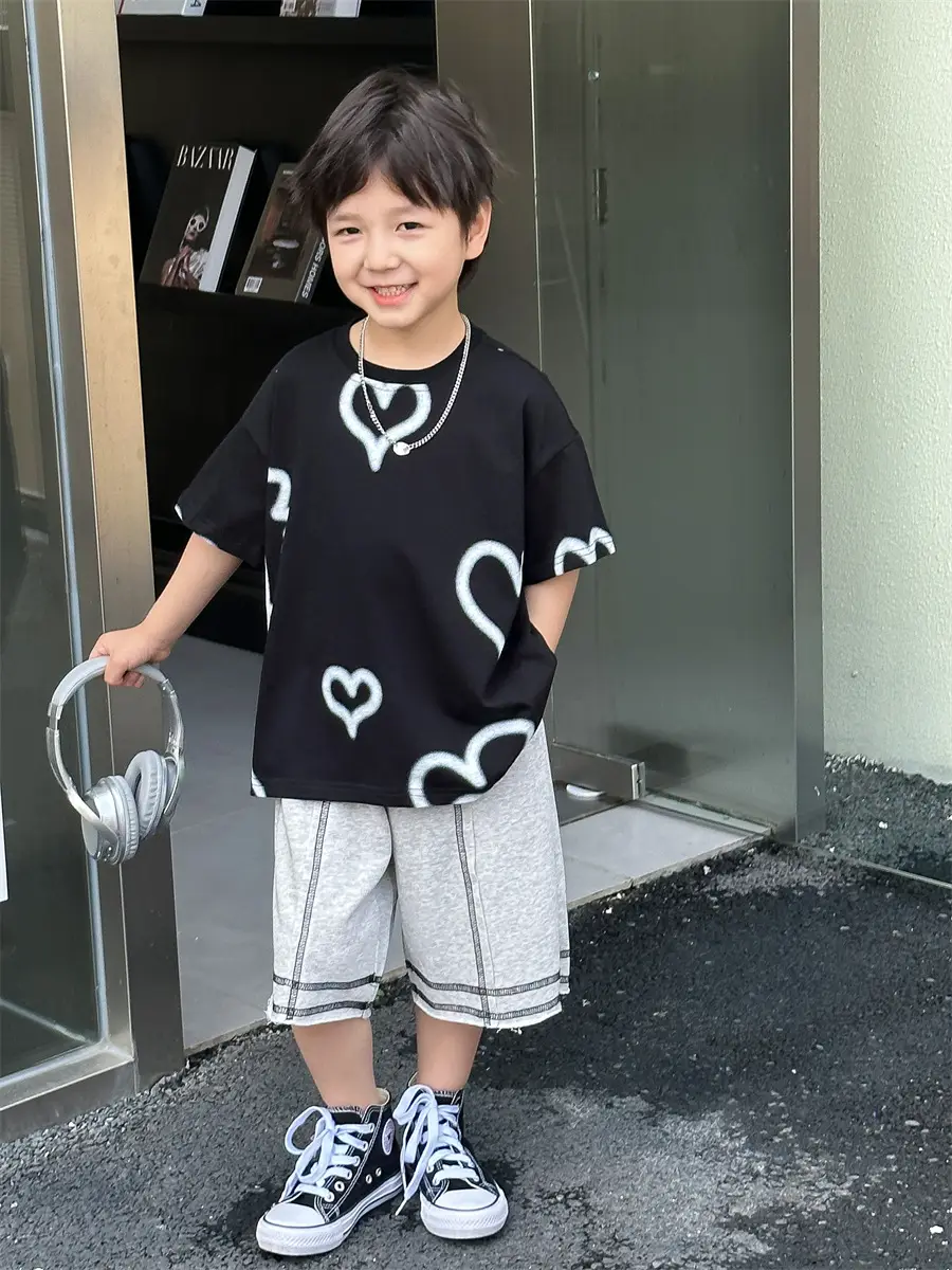 Boys White Heart Print Short Sleeve T-Shirt 2025 — feature 16