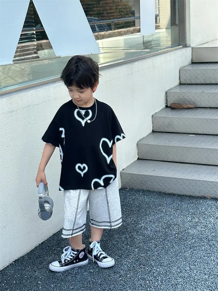 Boys White Heart Print Short Sleeve T-Shirt 2025 — feature 28