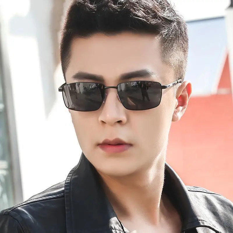 Smart Color-Changing Polarized Sunglasses for Men UV Protection - Image 2