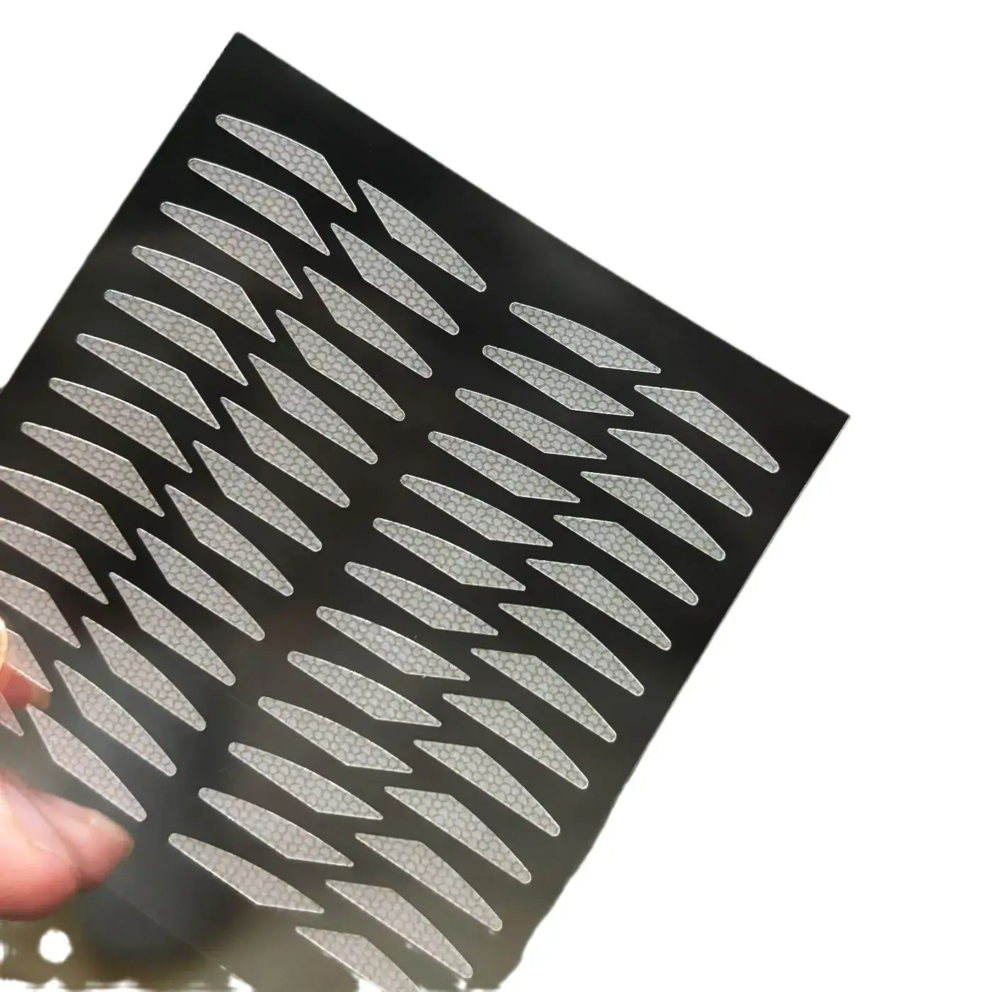 Double Eyelid Patch for Super Invisible Natural Beauty - Image 6