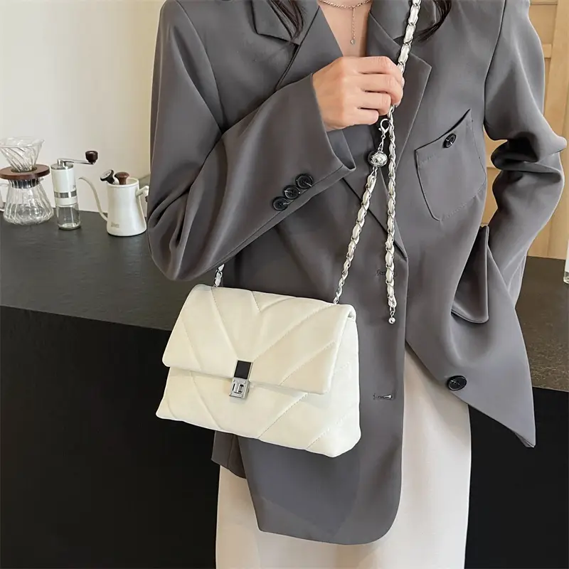 Diamond Chain Crossbody Bag Pink Large Capacity Women - Image 6