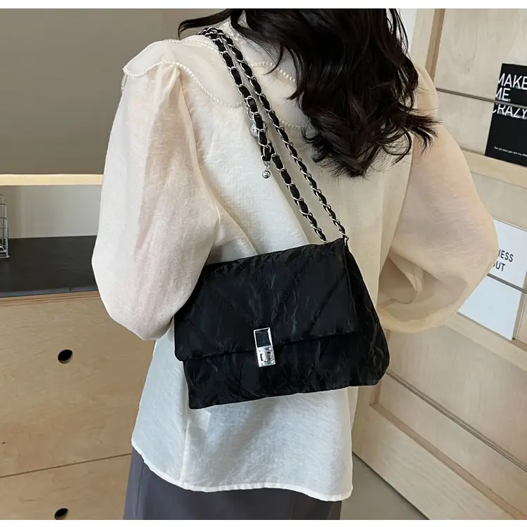 Diamond Chain Crossbody Bag Pink Large Capacity Women — feature 20
