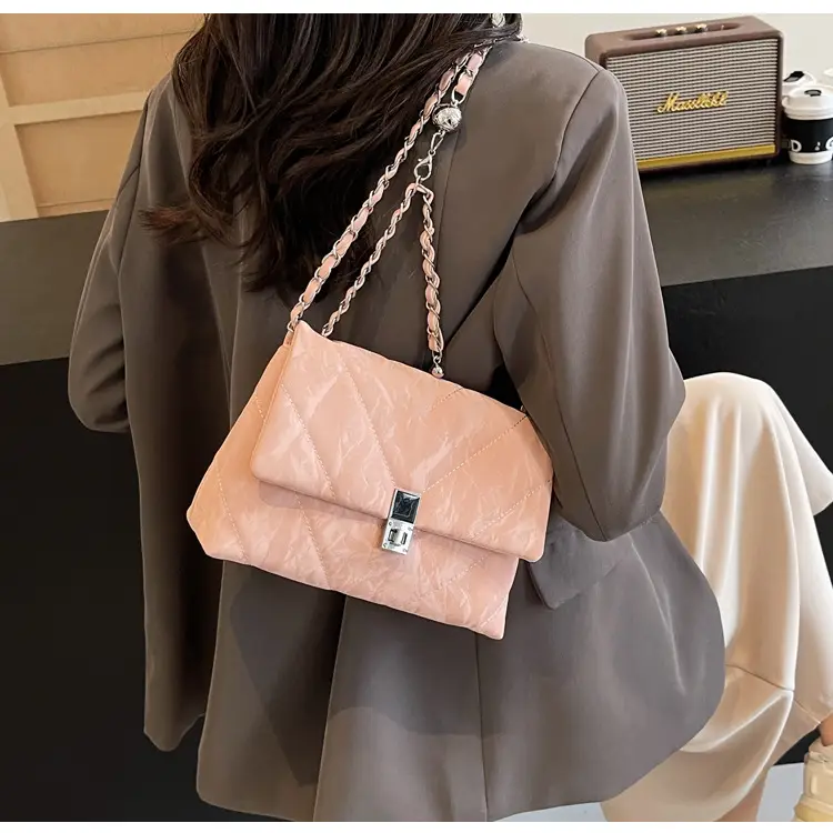 Diamond Chain Crossbody Bag Pink Large Capacity Women — feature 31