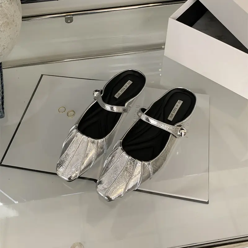 French Style Gold Feathered Slippers Women's Flat Bottom - Image 3