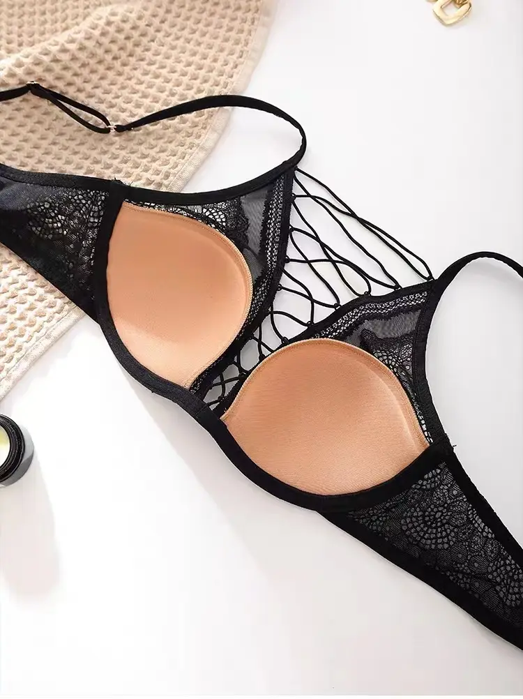 French Style Large Underwear Women's Small Chest Soft Steel Ring Sexy Pure Desire Strap Hollow Lace Bra Set — feature 12