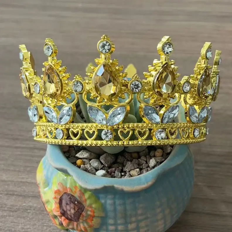 Golden Cross Border Crown Crown for Wedding Party Decoration - Image 5