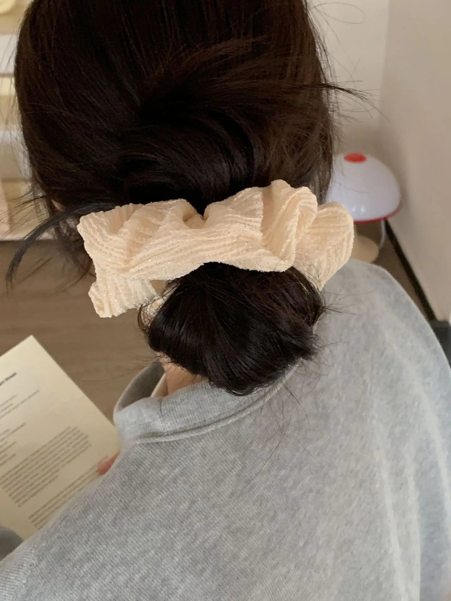 Simple Pleated Hair Ring Ponytail Headdress Solid Color — feature 10