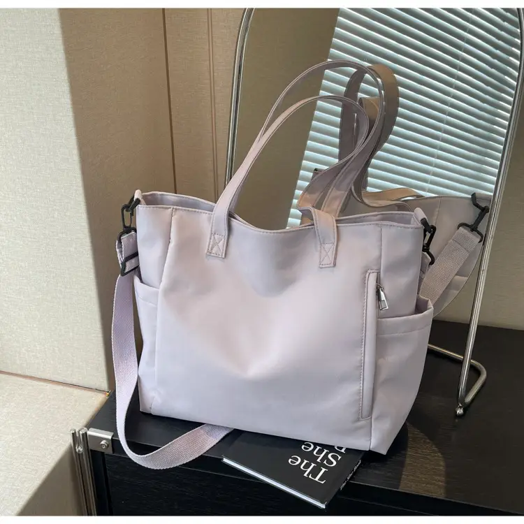 Waterproof Nylon Shoulder Bag Large Capacity Light Grey — feature 16