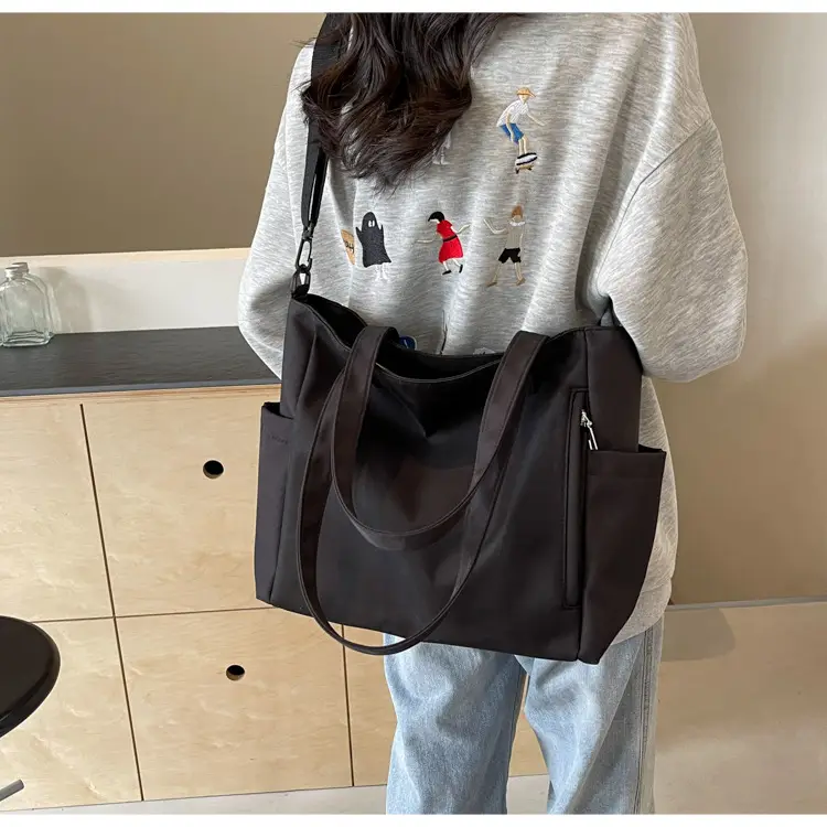 Waterproof Nylon Shoulder Bag Large Capacity Light Grey — feature 24