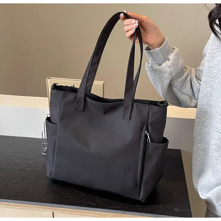 Waterproof Nylon Shoulder Bag Large Capacity Light Grey — feature 26