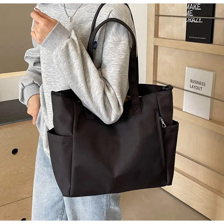 Waterproof Nylon Shoulder Bag Large Capacity Light Grey — feature 29