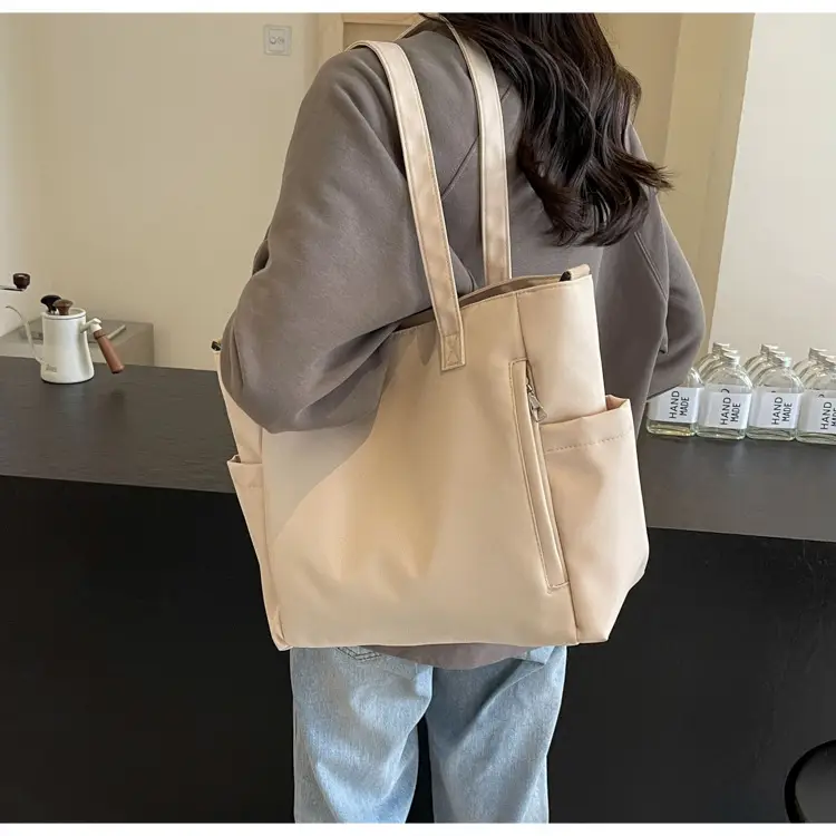 Waterproof Nylon Shoulder Bag Large Capacity Light Grey — feature 46
