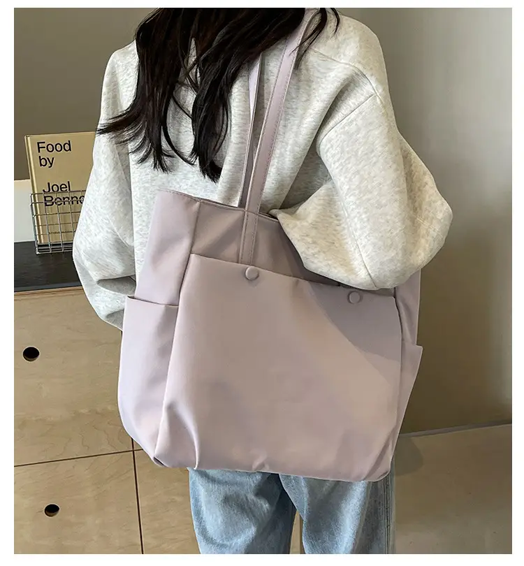 Black Nylon Shoulder Bag for Women Urban Travel — feature 1