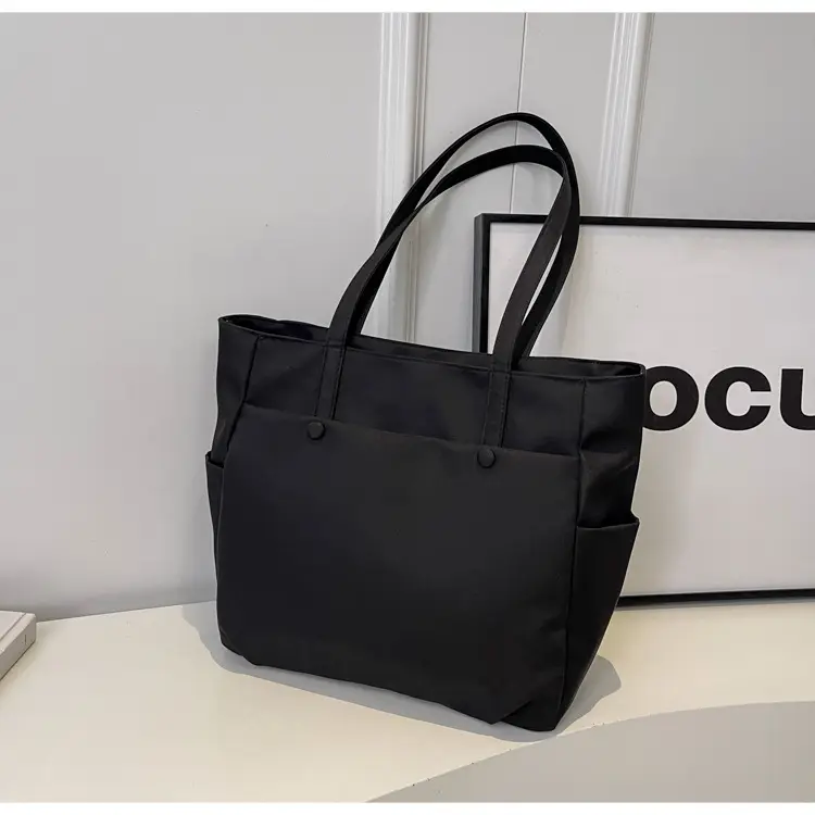 Black Nylon Shoulder Bag for Women Urban Travel — feature 18