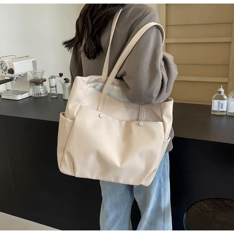 Black Nylon Shoulder Bag for Women Urban Travel — feature 31