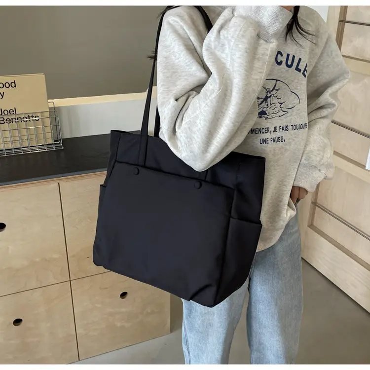 Black Nylon Shoulder Bag for Women Urban Travel — feature 43