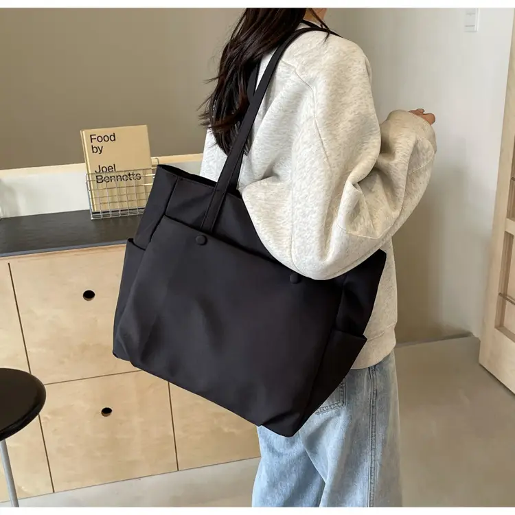 Black Nylon Shoulder Bag for Women Urban Travel — feature 44