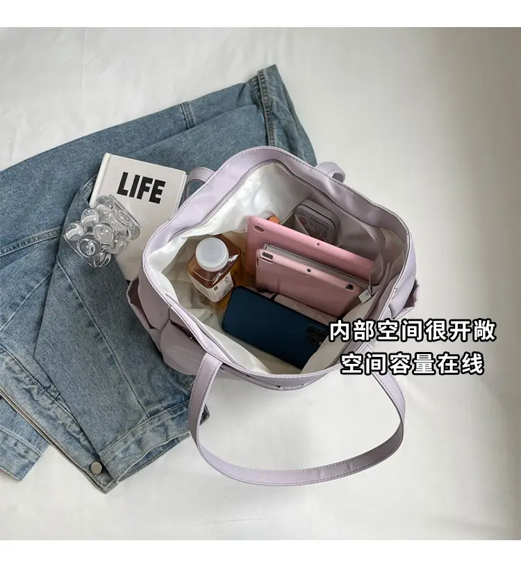 Black Nylon Shoulder Bag for Women Urban Travel — feature 8