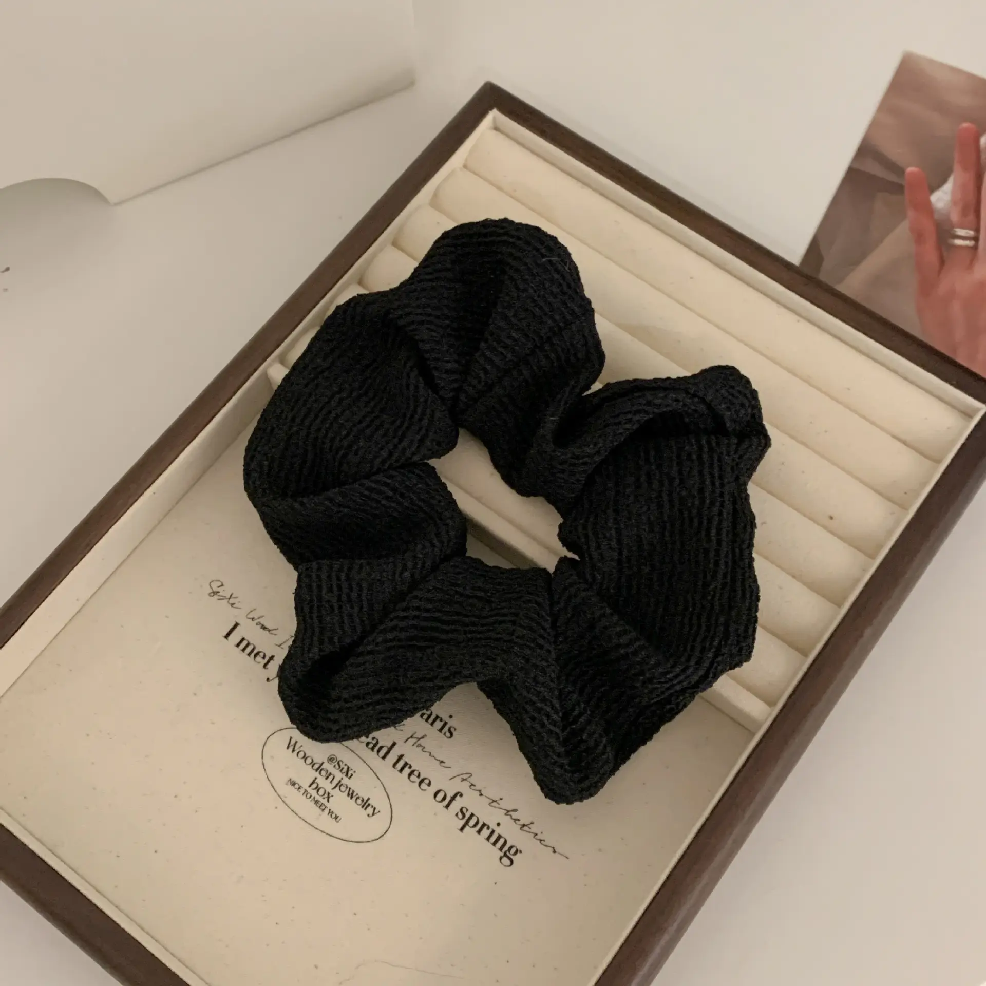 Elegant Bowel Ring Hair Ring for Women — feature 3