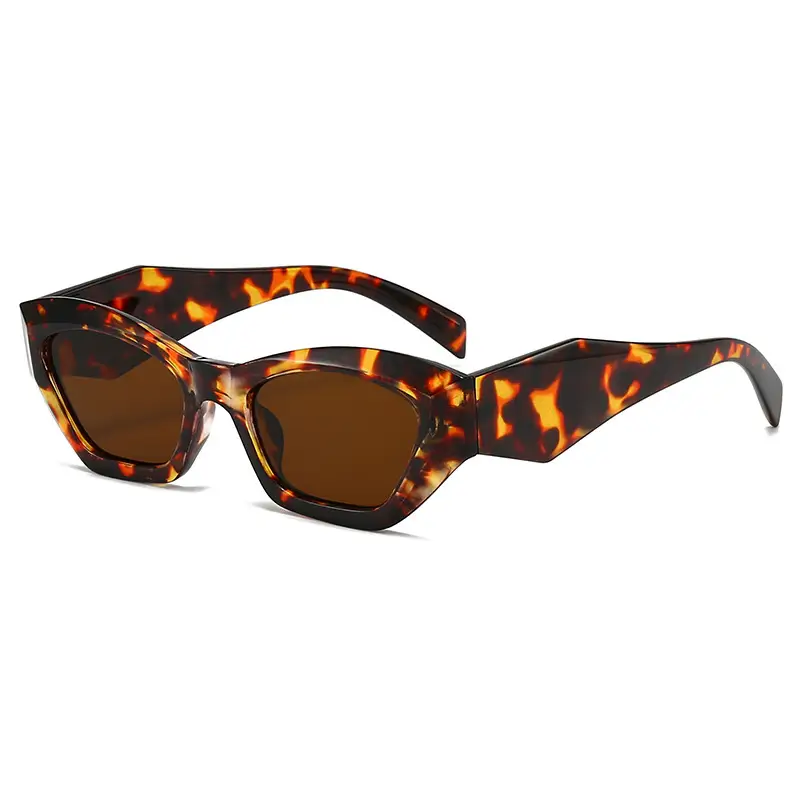 Pink Cat's Eye Sunglasses for Women - Image 2