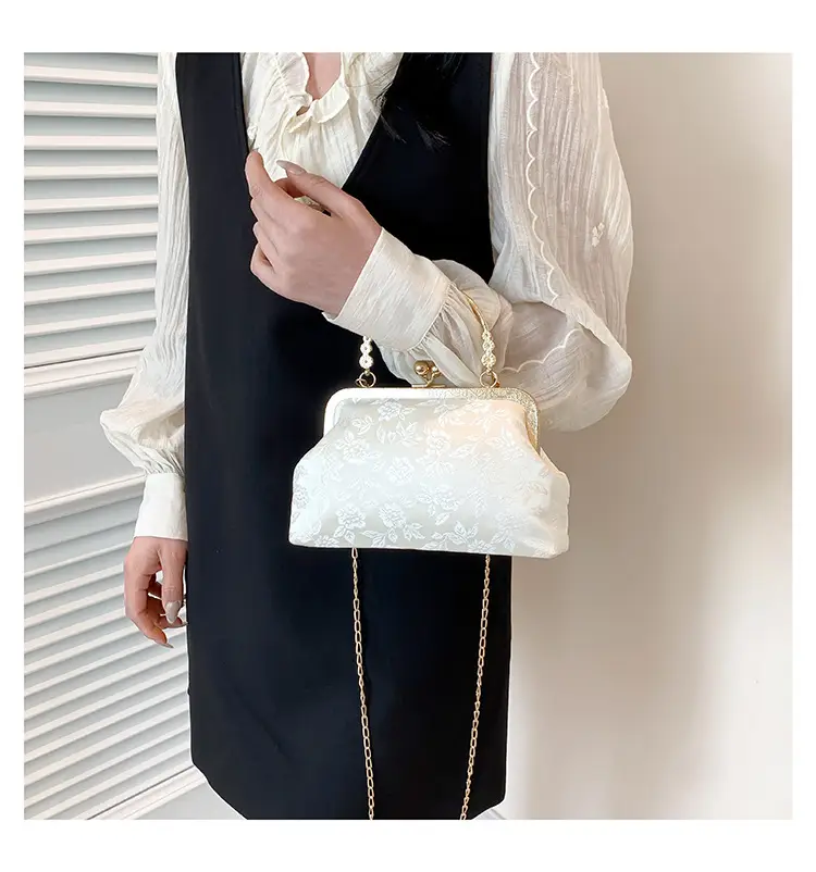 Women's Pink Lace Chain Shoulder Bag 2024 New Arrival — feature 12