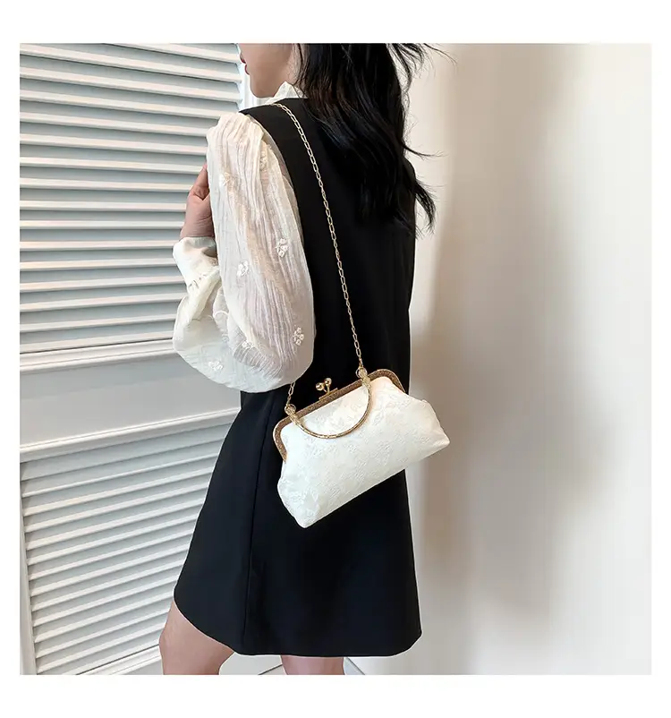 Women's Pink Lace Chain Shoulder Bag 2024 New Arrival — feature 15