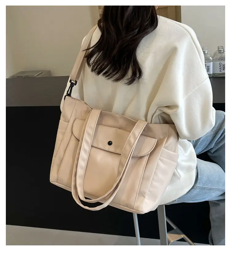 Women's Waterproof Crossbody Tote Bag Large Capacity Nylon — feature 1