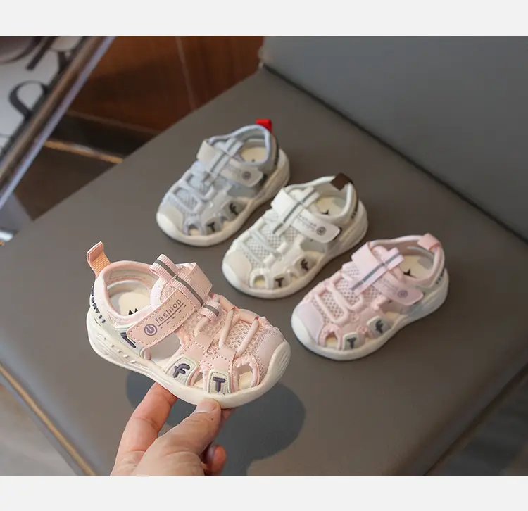 Baby Toddler Sandals Non-Slip Soft Bottom Beach Shoes — feature 6